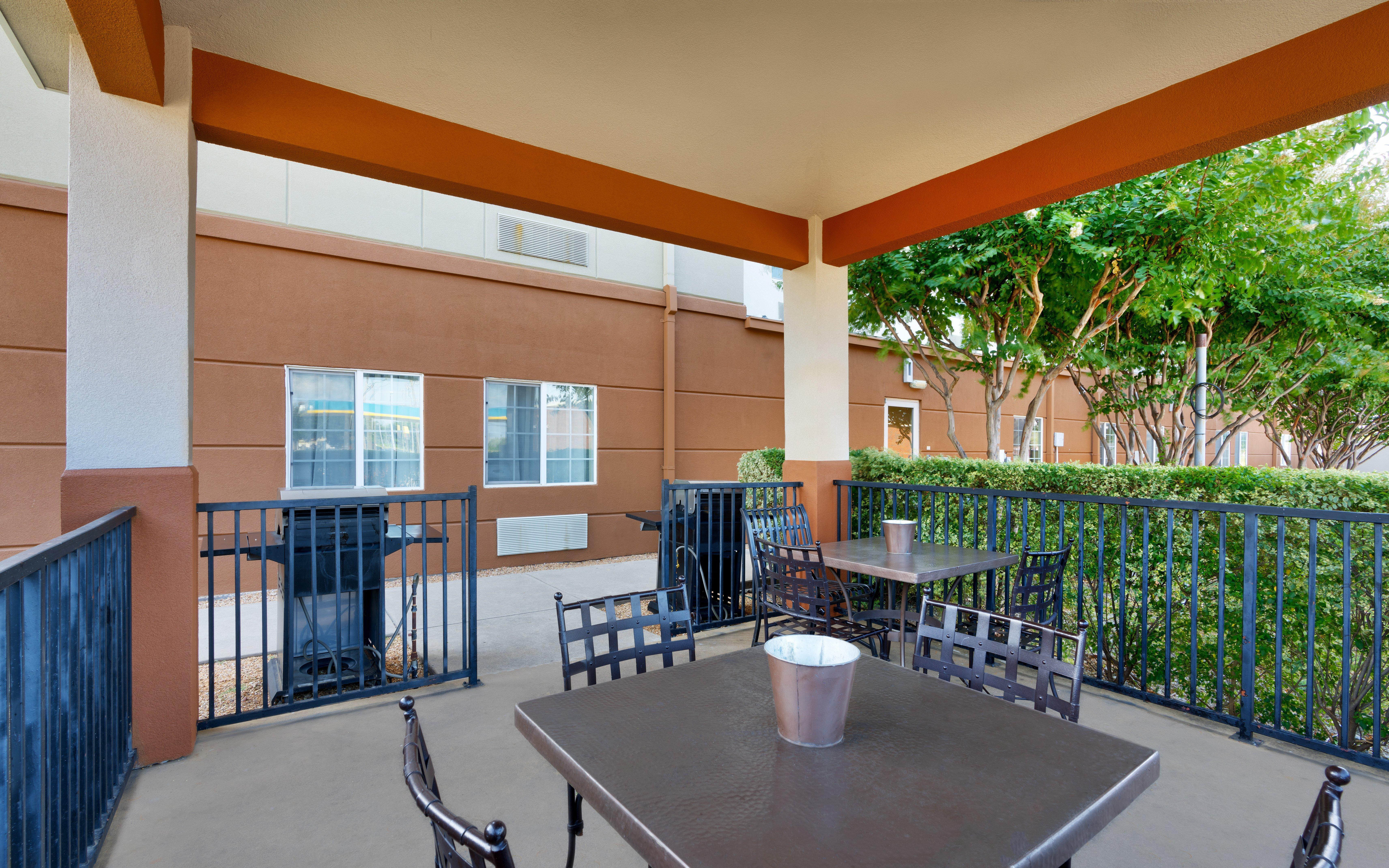 Candlewood Suites Plano East By Ihg Bagian luar foto
