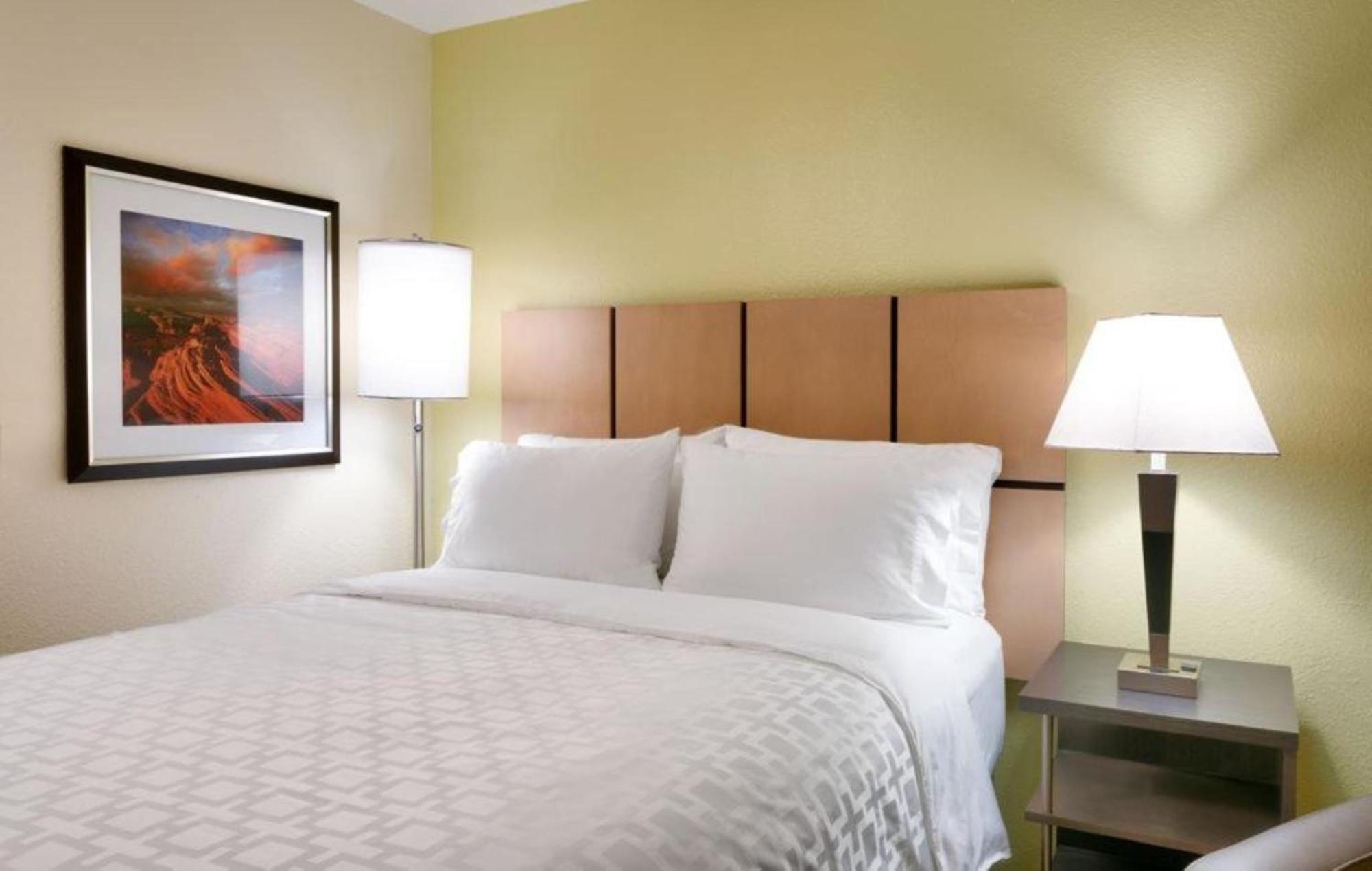 Candlewood Suites Plano East By Ihg Bagian luar foto