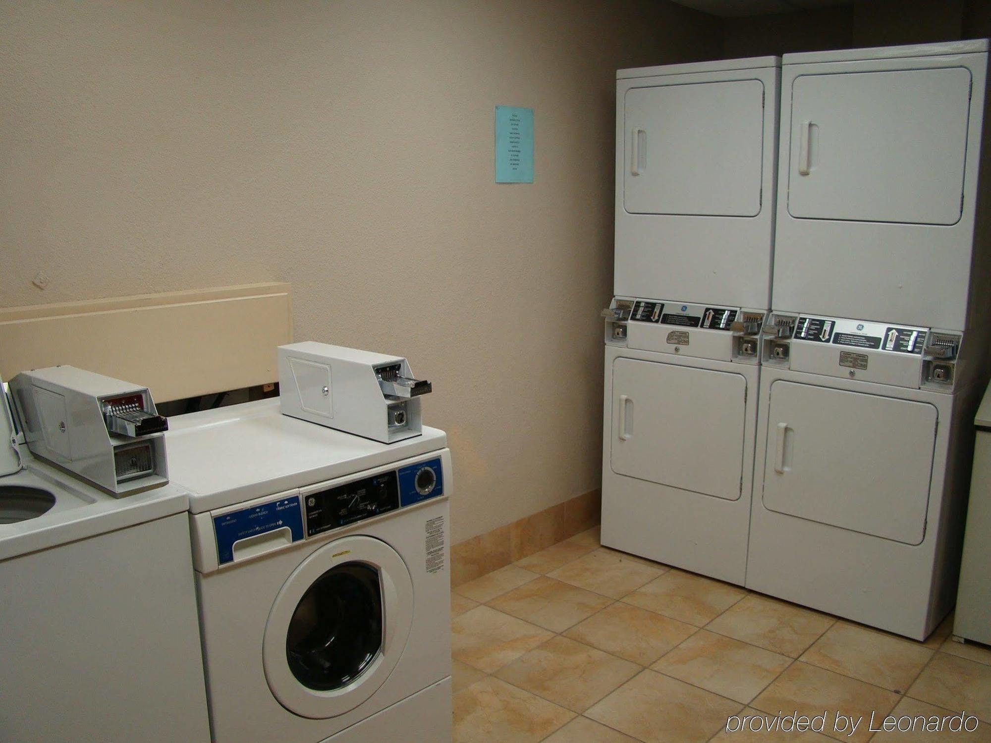 Candlewood Suites Plano East By Ihg Bagian luar foto